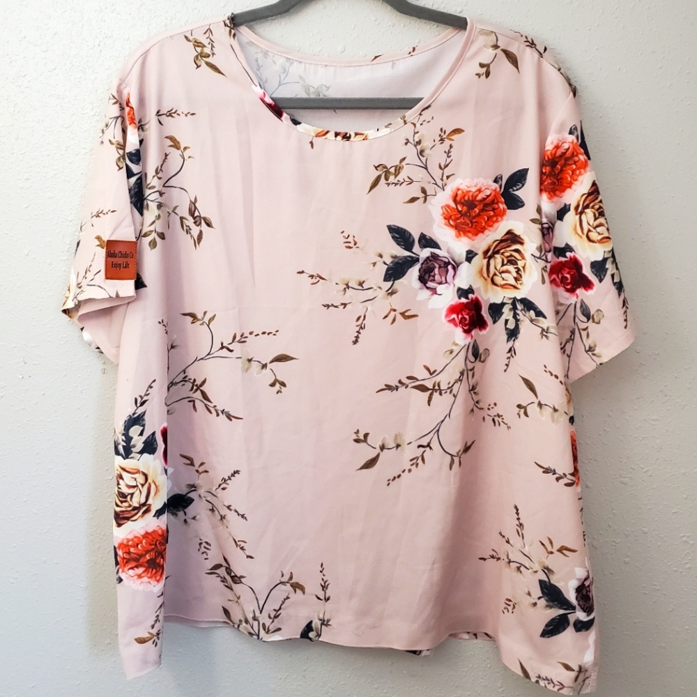 Alaska Chicks Co floral blushpink tee Blouse